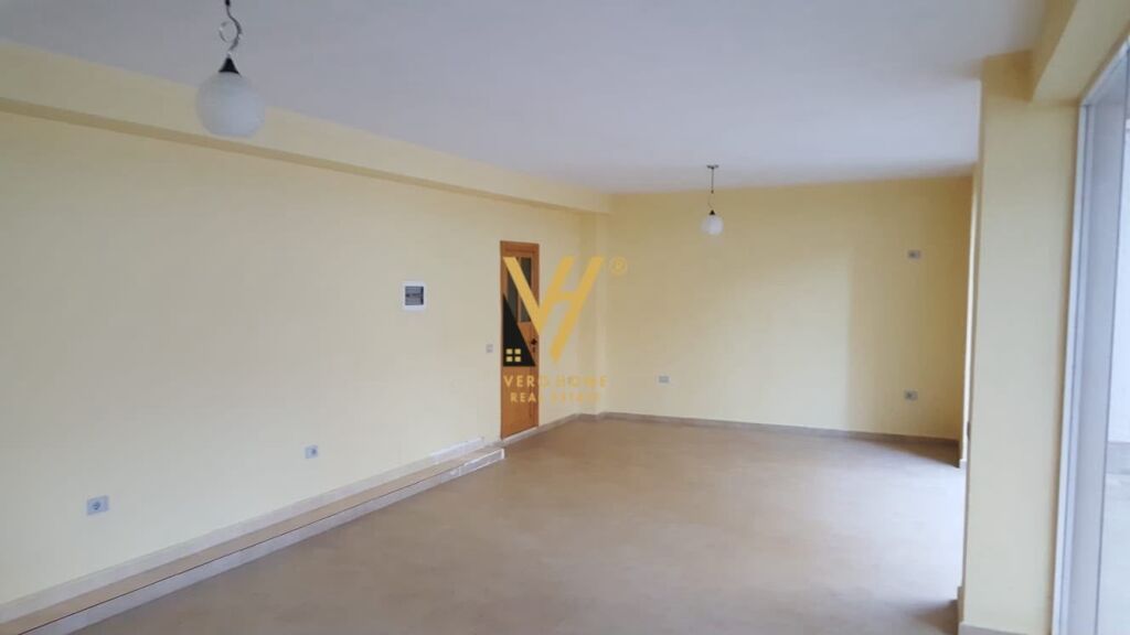 NEGOZIO IN VENDITA 86 M2 A SELITE 165.000 EURO