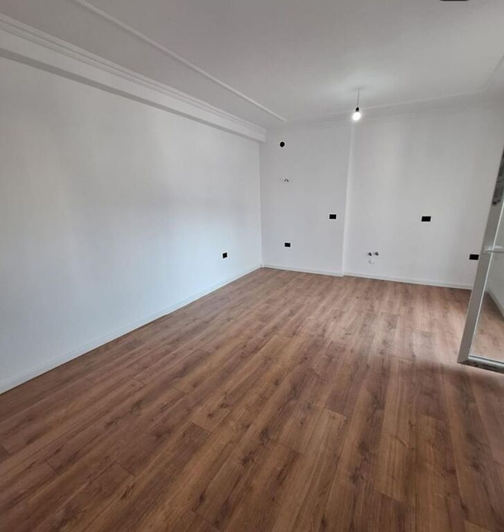 Apartment 1+1 for sale School Vasil Shanto