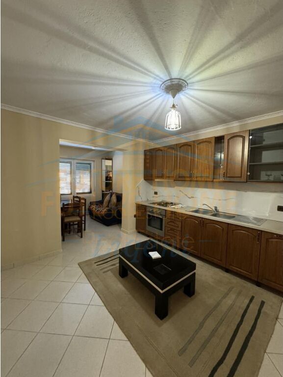 Rent, Apartment 1+1+Veranda, Selitë.