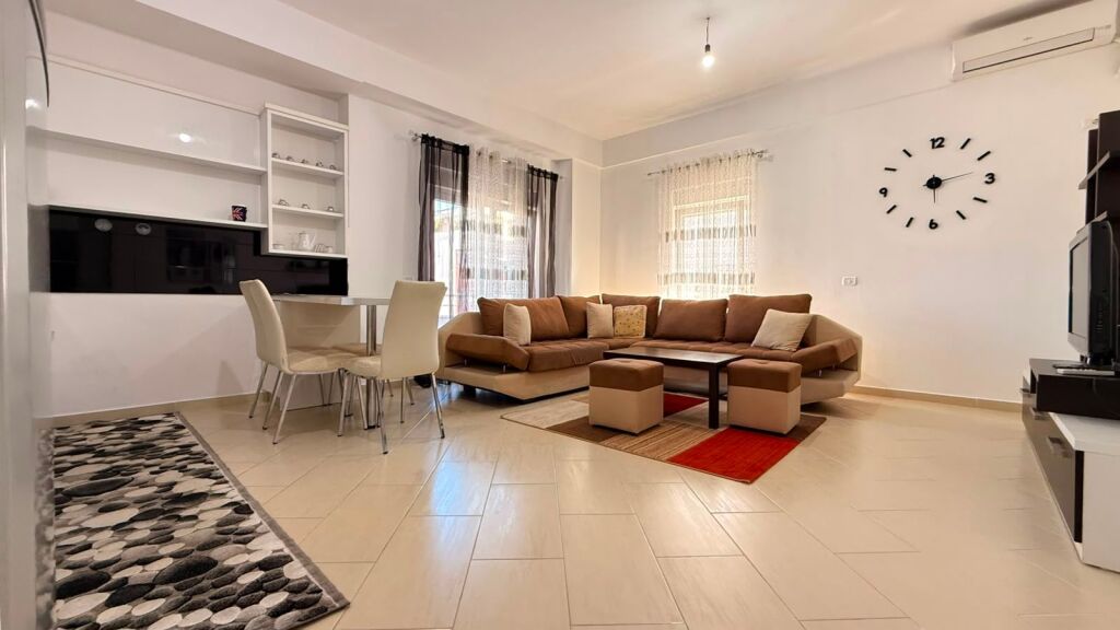 Apartment 2+1 for rent in Fresk