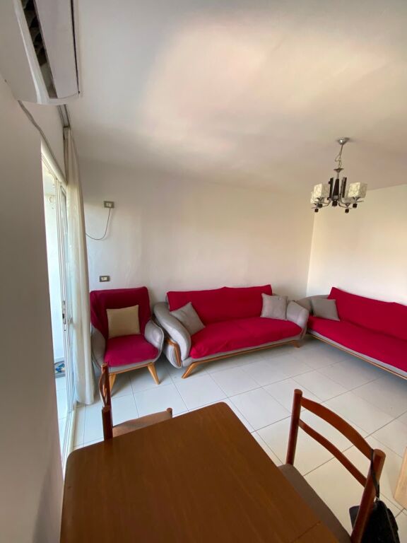 Apartment 3+1 for rent Bardhyl Street !