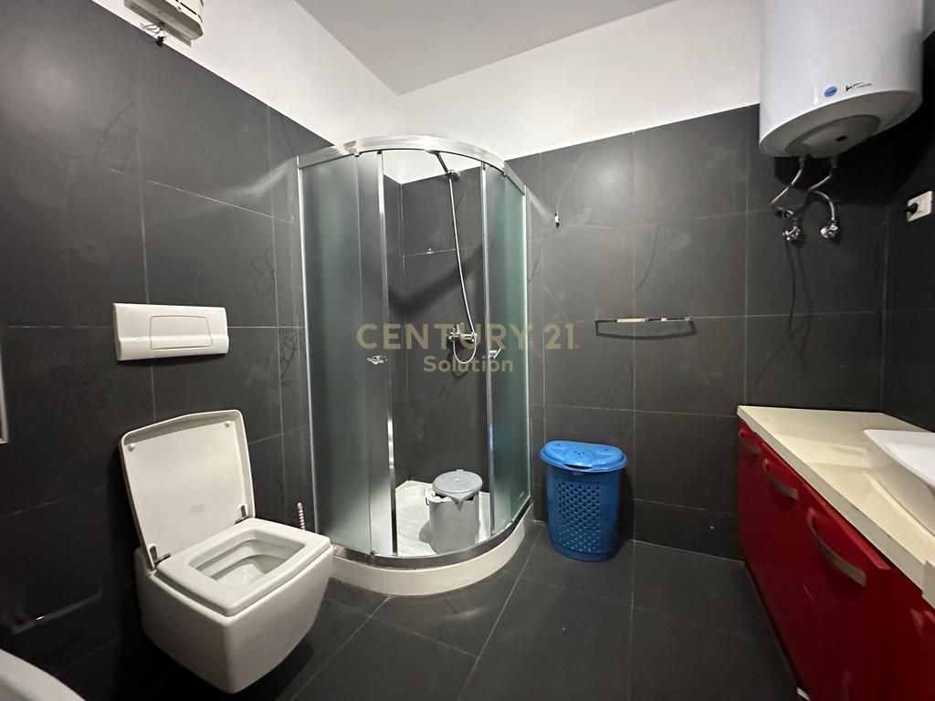 JEPET ME QIRA APARTAMENT 2+1, YZBERISHT 480 € /Muaj