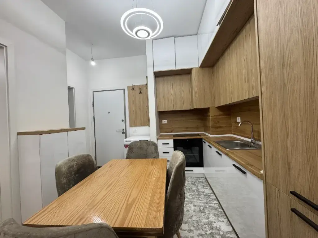 Affitto | Apartament 1 + 1 | Rezidenca Kadiu | 450 €/mese
