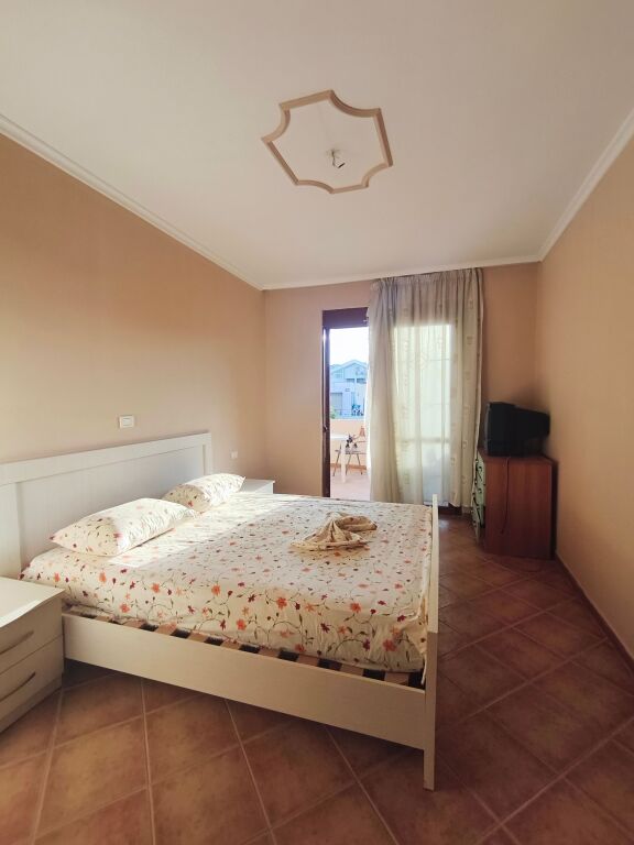 Apartament 1+1, 80 m² me pamje të pjesshme nga deti – Investim i zgjuar!