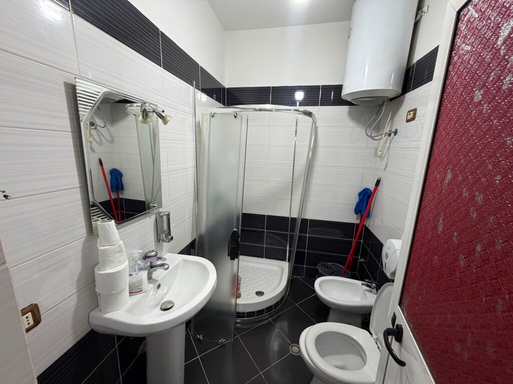 Business premises for rent – Astir  📍 Location: Astir