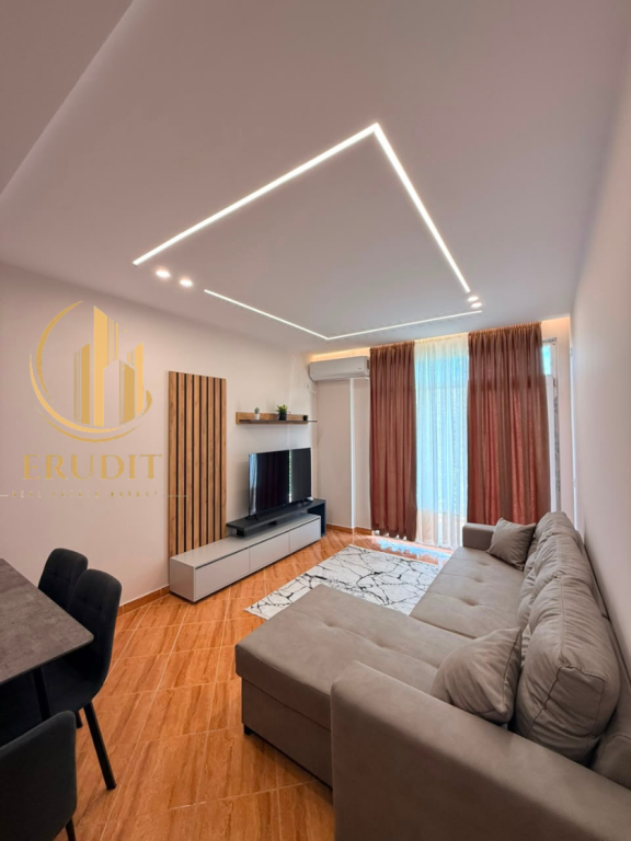 🏡 Apartament 1+1 me Qira në Vlorë – Plazhi i Vjetër