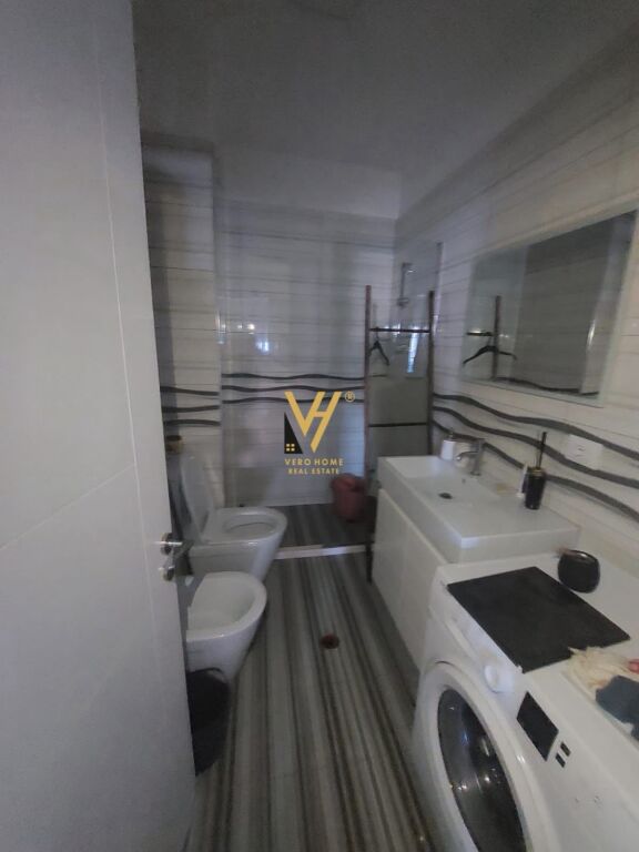 JEPET APARTAMENT 2+1+2+2BLK ME QERA TE KOPSHTI ZOLOGJIK 700 EURO