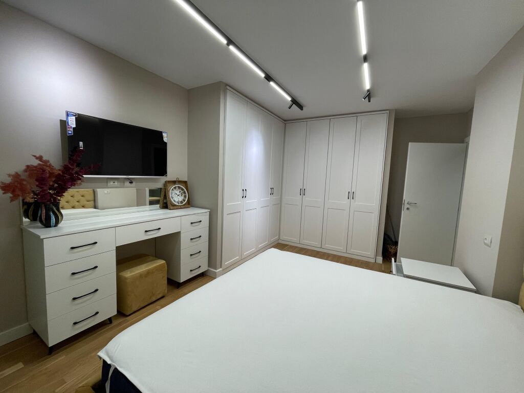 Qera, Apartament 1+1, Kopshti Zoologjik, Tirane. 85.000 leke