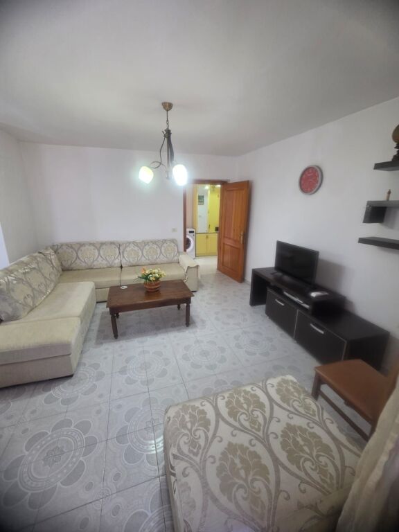 Apartament 1+1 në shitje pranë Spitalit, Durrës