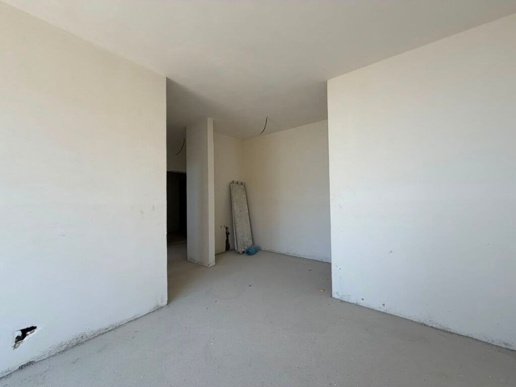 🏠 FOR SALE: Premium 1+1 Apartment with 2 Balconies 📍Vlorë – Near Marina Bay – 🌊Sea View🌊 || €211,000 – Delivery: November 2026 – 5th Floor – 84 m²
