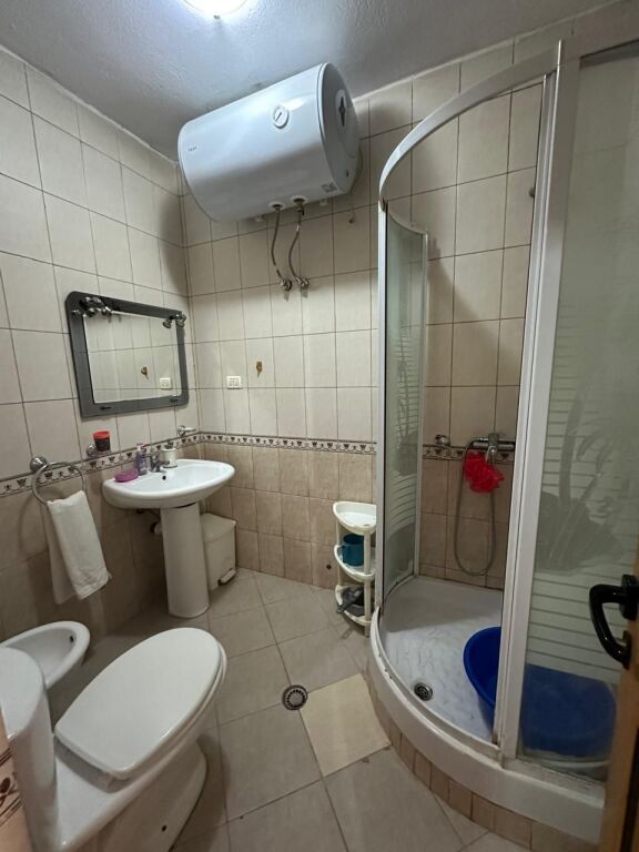 🏢New Bazaar, near Optika Roma, a 1+1 furnished apartment for rent. 50,000 Leke