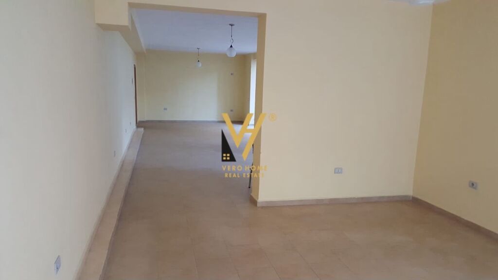 NEGOZIO IN VENDITA 86 M2 A SELITE 165.000 EURO