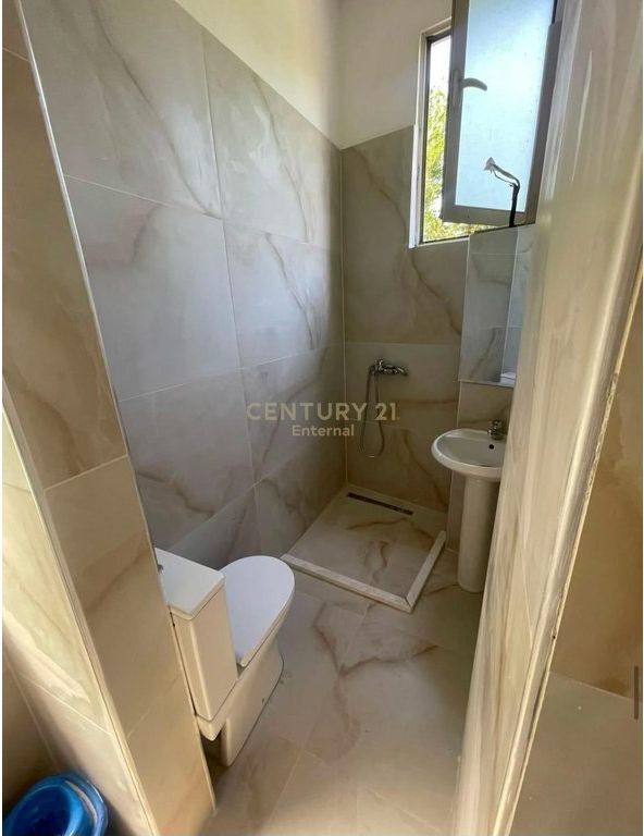 Apartament 1+1 me Qira te Kopshti Zoologjik 450 € /Muaj