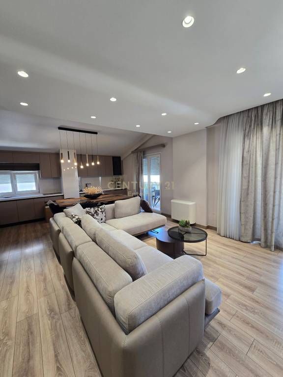 Penthouse 3+1+2+ 2 veranda +2 parking spaces