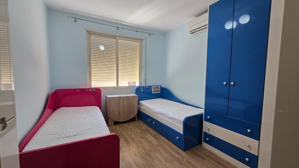 Qera | Apartament 2 + 1 | Rruga Petro Nini Luarasi | 750 €/muaj