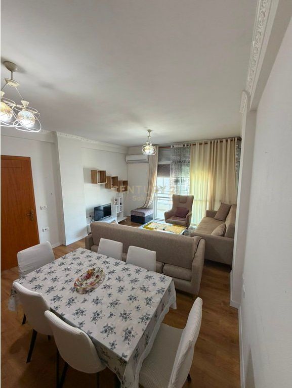AFFITTASI APPARTAMENTO 1+1+ PARCHEGGIO A ASTIR! 550 € /Mese