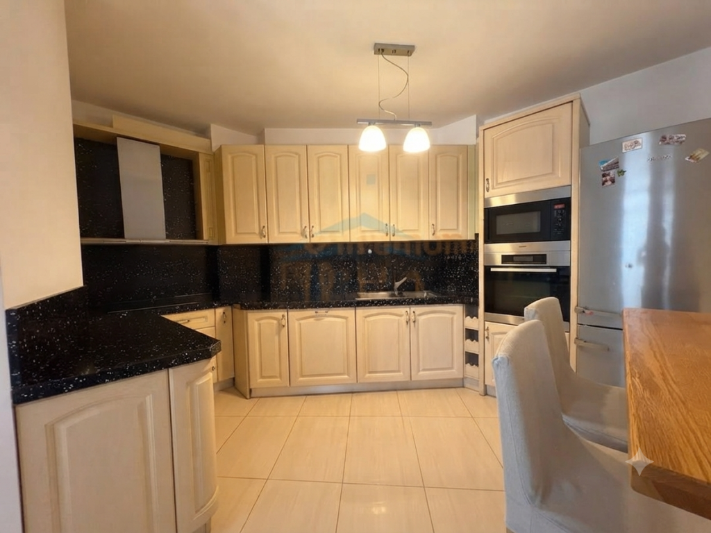 For sale, Apartment 2+1+Garage, 21 December, Tirana