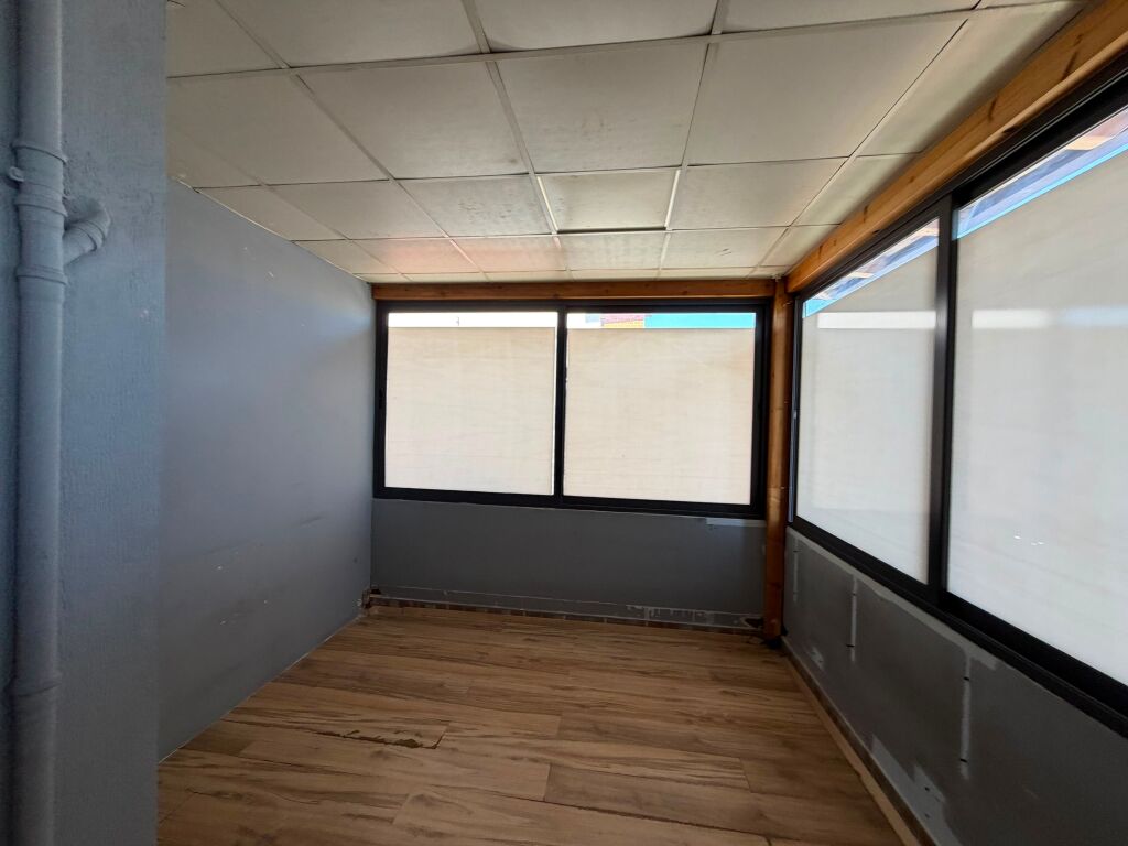 Business premises for rent – Astir  📍 Location: Astir