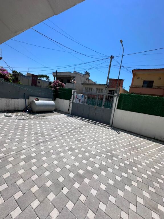 PRIVATE HOUSE FOR RENT WITH YARD 3+1 SHKOZET, DURRES