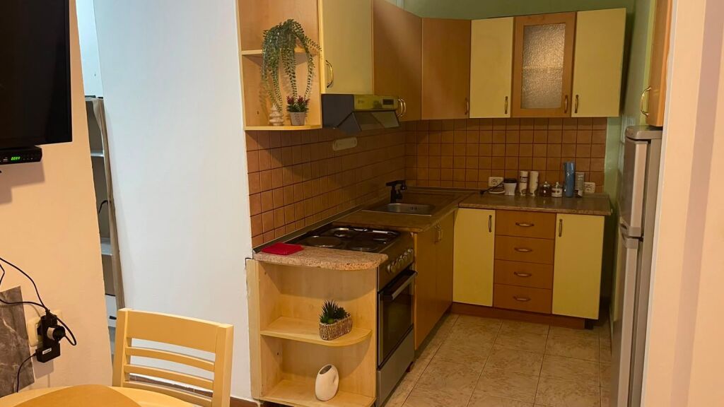 Apartament me qera 1+1 ne Myslym Shyri