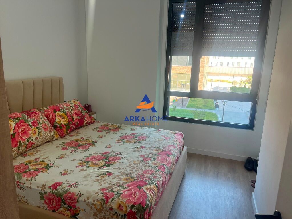 AFFITTASI APPARTAMENTO 1+1+ BALCONE "5 MAGGIO" 50.000 LEKE
