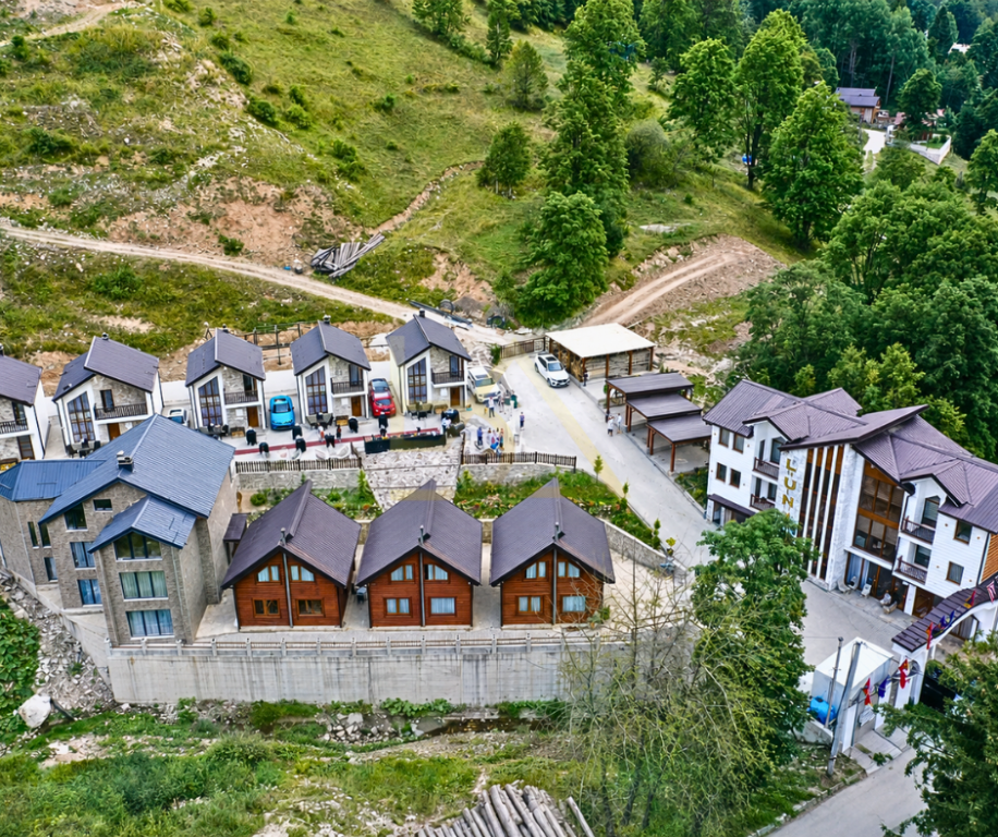 Resort për Shitje – Bogë, Rugovë