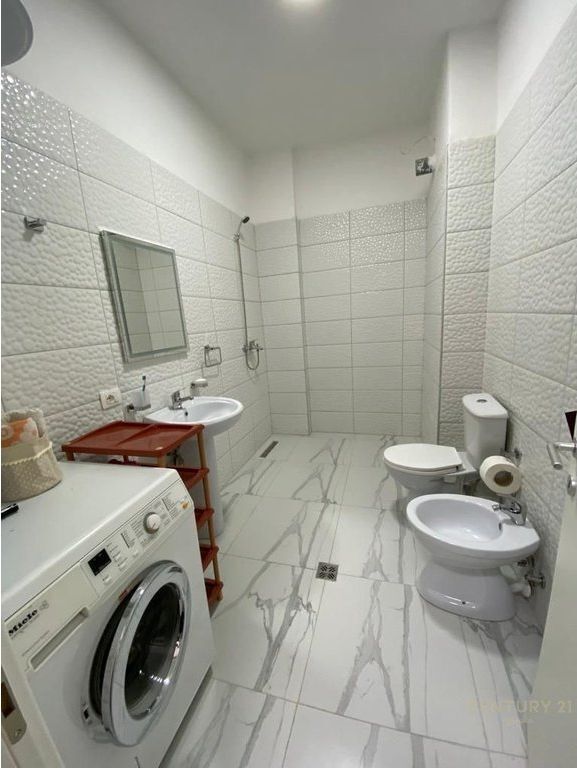 IN AFFITTO APPARTAMENTO 1+1 IN VIA 5 MAJI