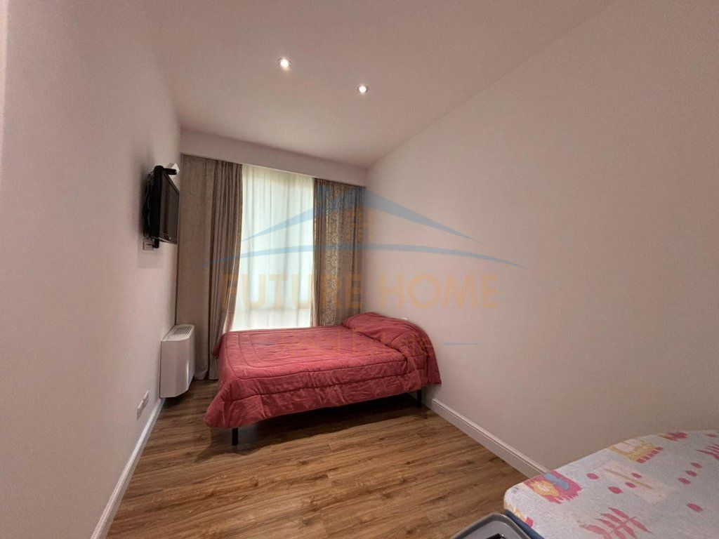 Rent, Apartment 2+1+2, Park Gate, Elbasan Street, Tirana