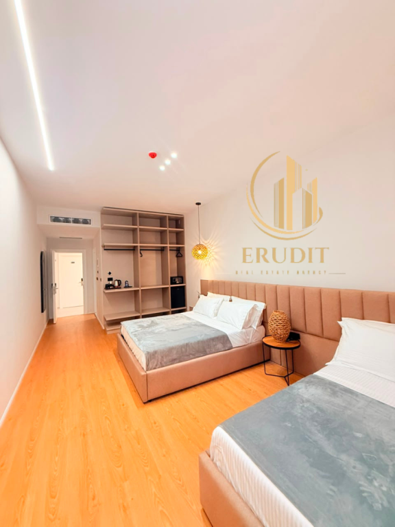 Modern Hotel for Sale in Skelë, Vlorë  570 m²