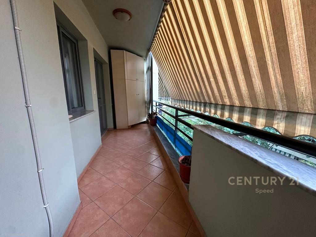 JEPET ME QIRA APARTAMENT 2+1 PRANË SHKOLLËS SË BASHKUAR