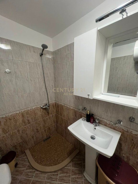 Apartament 1+1 për Qira tek Materniteti i Ri, Tiranë - 500€ | 500 € /Muaj