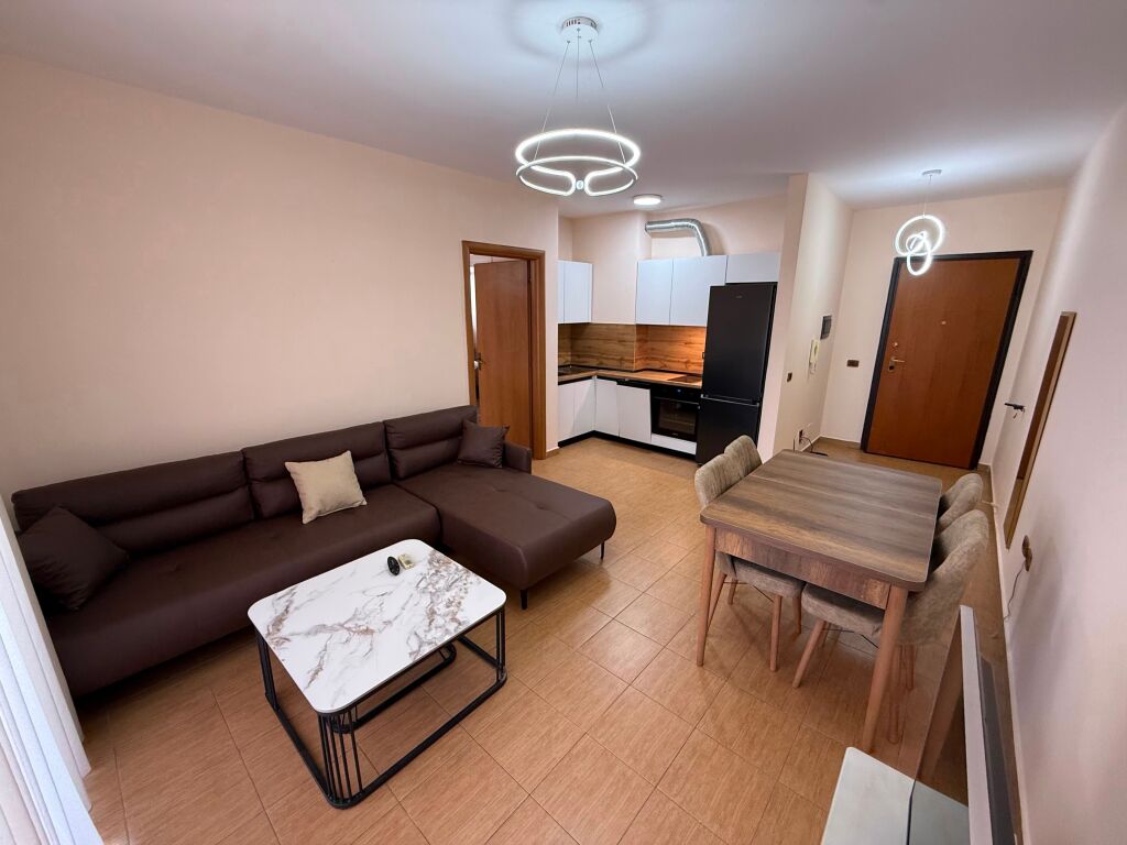 Apartament 1+1 per qira, Rruga Dritan Hoxha, Laprake