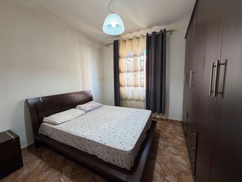 Apartament 2+1+2 ne Astir