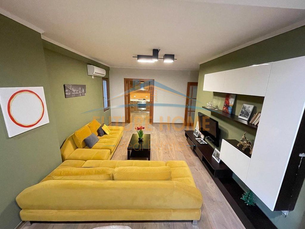 Qira, Apartament 1+1, Shallvaret