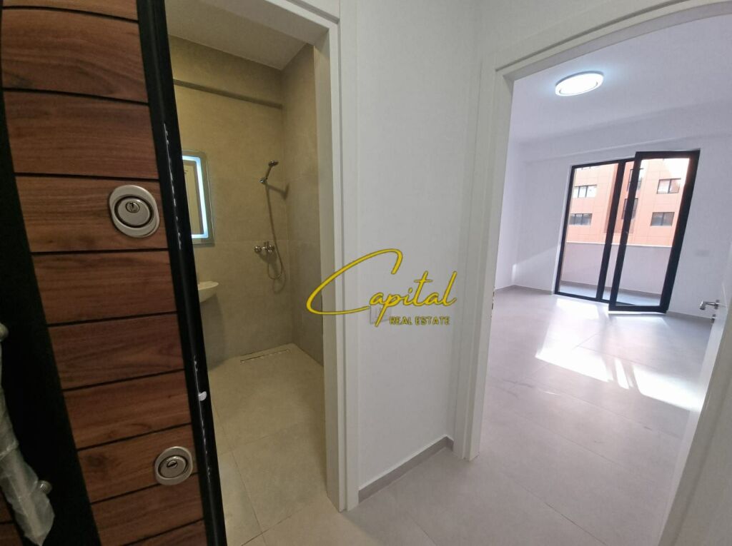 OFFICE FOR RENT 65 M2 ASTIR 50,000 LEKE