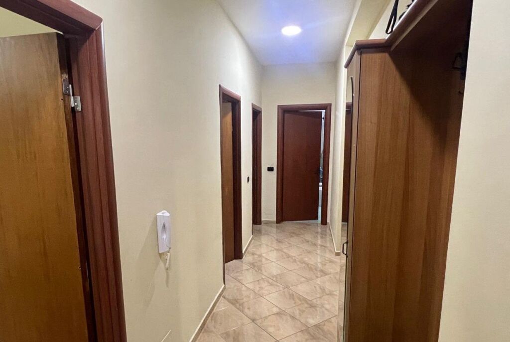 Rent | Apartament 2 + 1 | Rruga Besim Alla | 400 €/month