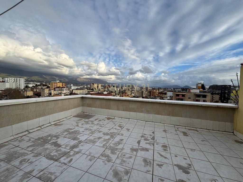 JEPET ME QIRA APARTAMENT 1+1 TEK RRUGA FERIT XHAJKO expert146380