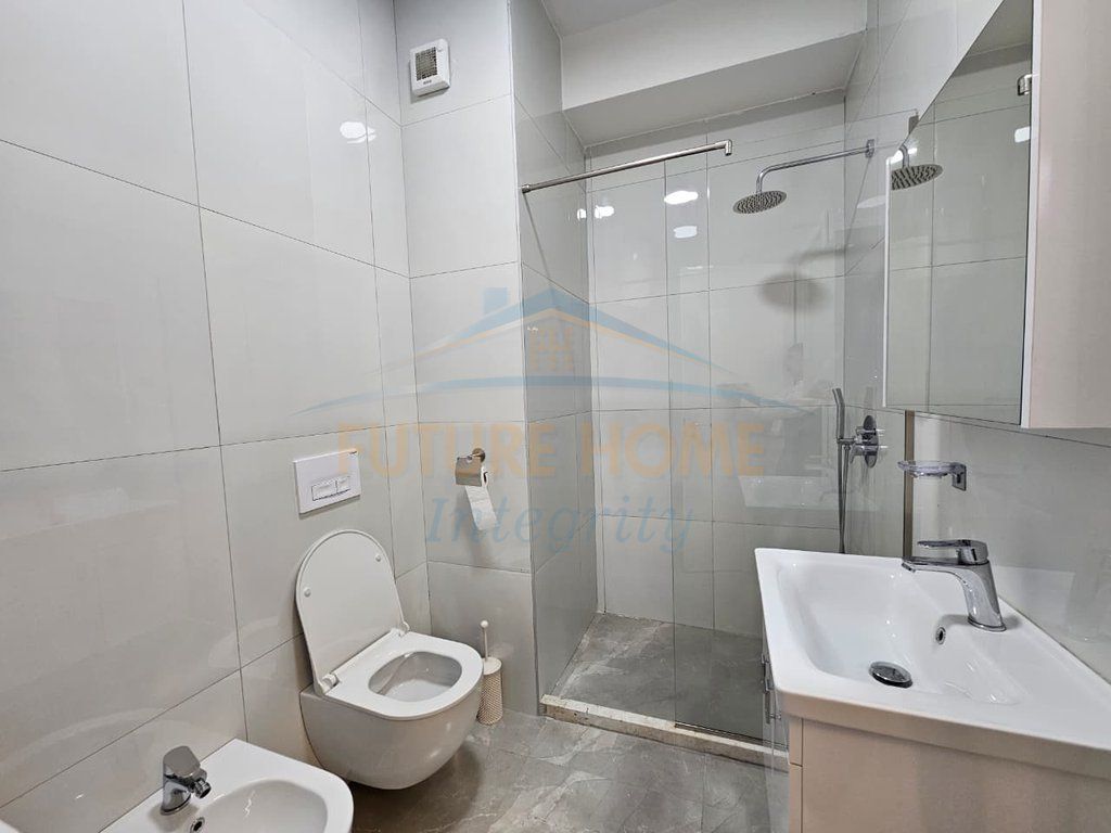 Qera, Apartament 1+1, Kompleksi Mangalem. AL72365