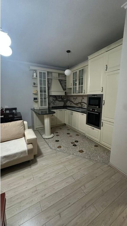 JEPET ME QERA APARTAMENT 1+1 – KOMUNA E PARISIT
