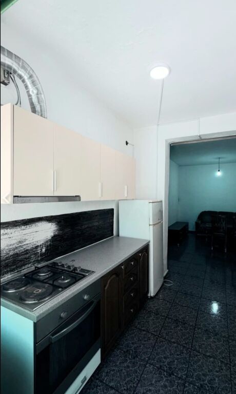 Appartamento 1+1+1 con Veranda in Affitto