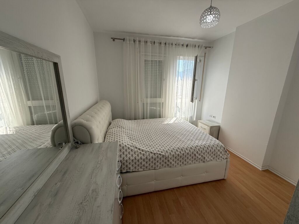 Affitto, Appartamento 2+1+2, Via 5 Maji, Tirana