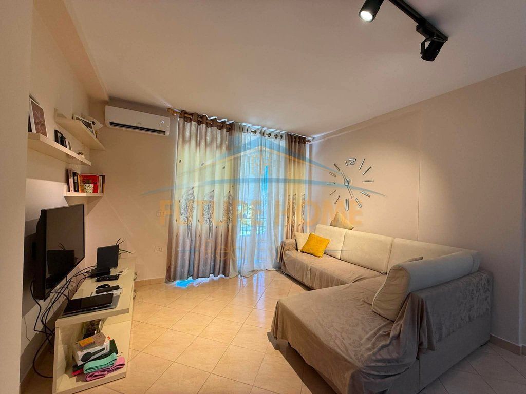Qera, Apartament 1+1+ Post Parkimi, Unaza e Re, Tirane