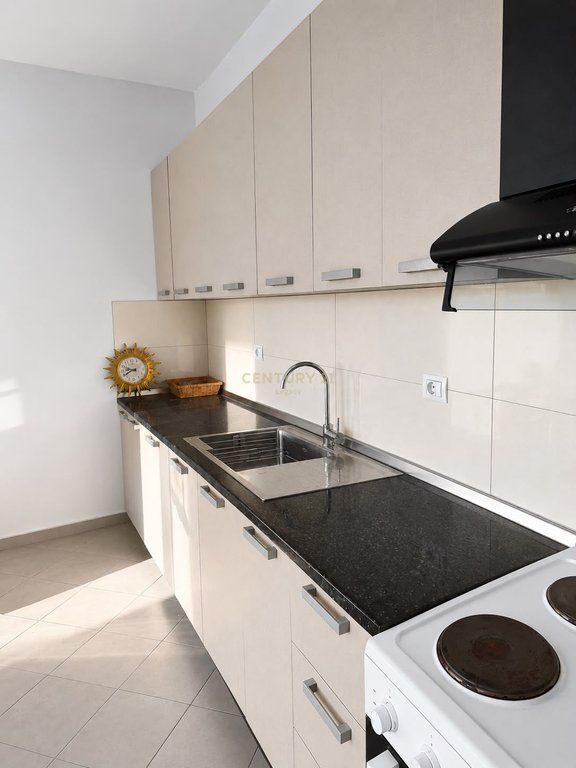 Apartament 1+1 me Qira pranë Motel Gazheli, Fresk