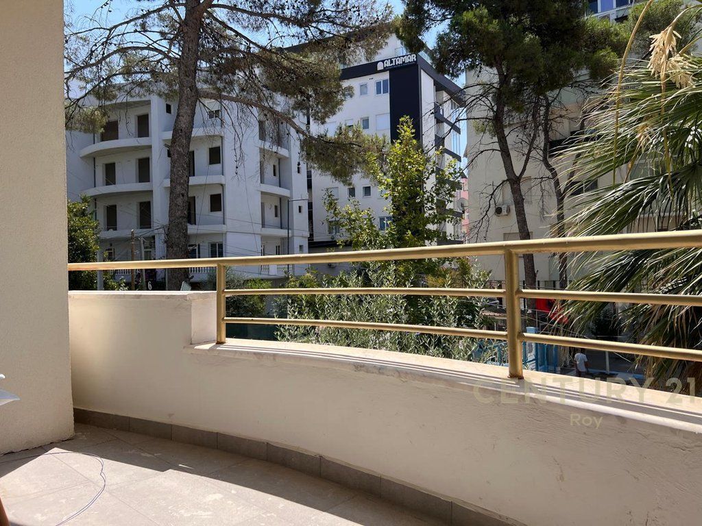 Appartamento 2+1+2T+2 Balconi In Vendita a Golem, Durrës - 125.000€ | 83 m² 125.000 €
