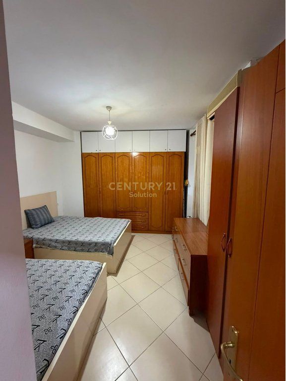 AFFITTASI APPARTAMENTO 1+1+ PARCHEGGIO A ASTIR! 550 € /Mese