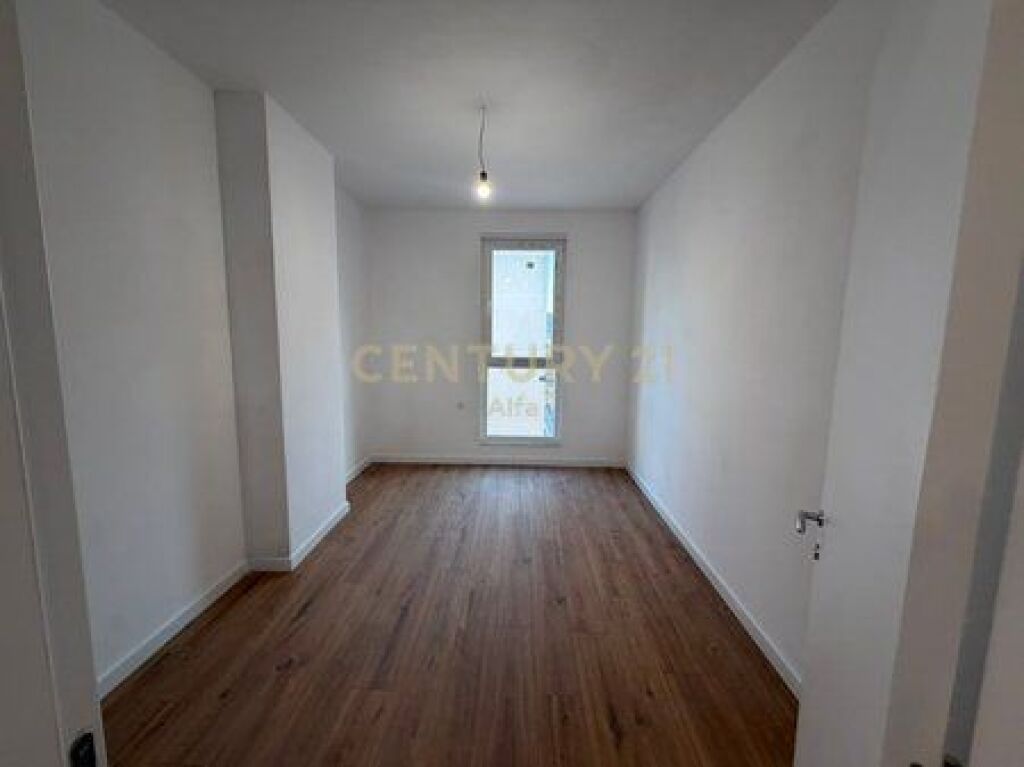 Apartament 3+1+2 me Qira në Univers City | Kati 5 | Post Parkimi + Depo | 500€/Muaj