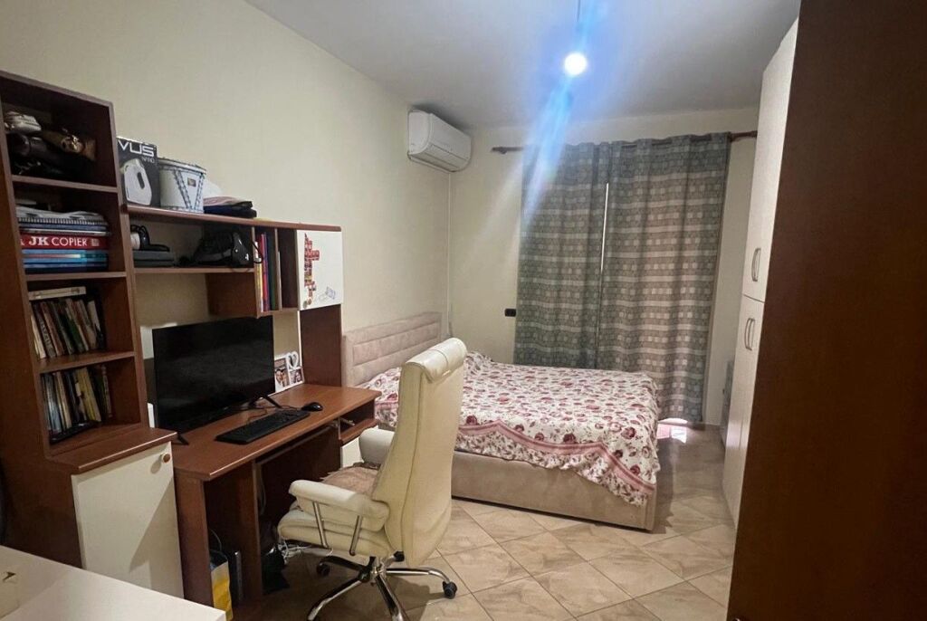 Rent | Apartament 2 + 1 | Rruga Besim Alla | 400 €/month