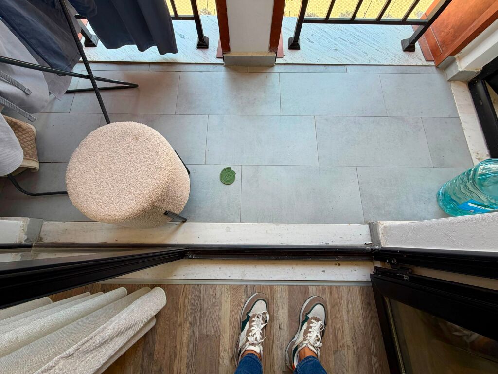 📣 FOR SALE Apartment 1+1 📍 Urban Gate Complex, Astir ✨   🏢 New Building (Mortgage Process)  🪜 6th Floor (With Elevator)  📐 Area 70 m2  🛋️ Fully Furnished   💶 Price 105,000 Euro