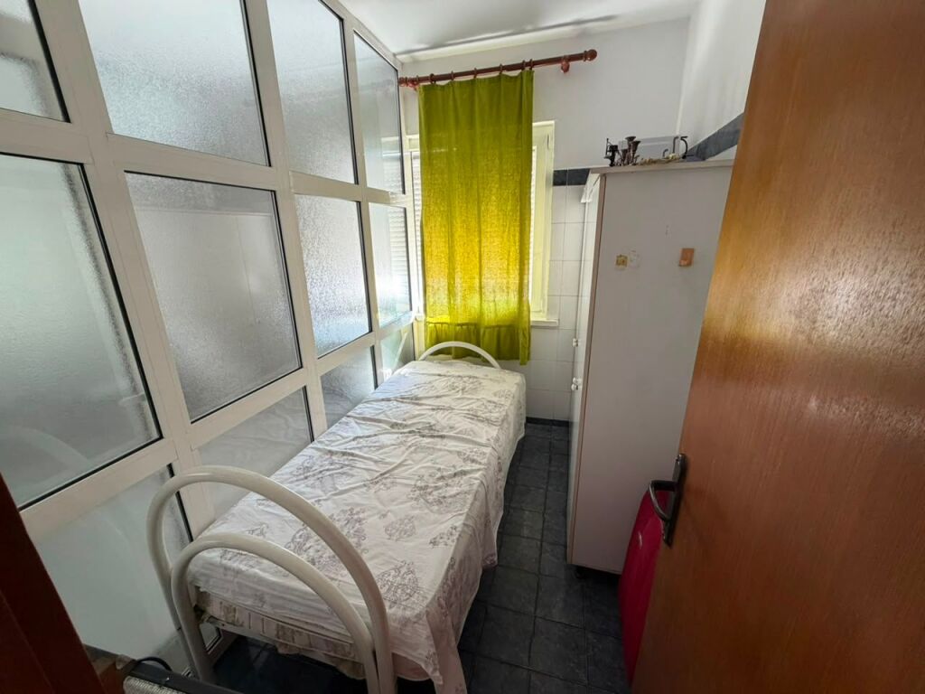 🏡 Apartment 2+1 + balcony for rent  📍 Bus Park, opposite Delijorgji Complex, behind Nela Pastry Shop, Kavaja Street💰 Price: 500 €/month