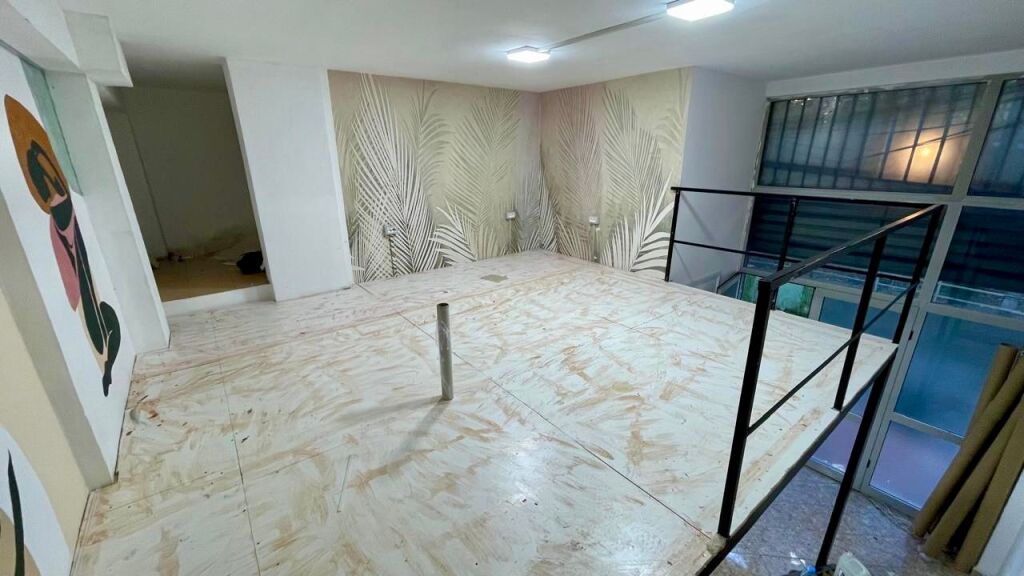 📣 VENDESI Locale Commerciale (Duplex) 📍 Sopra la Scuola Rossa 🛣️ Via “Riza Cerova” ✨